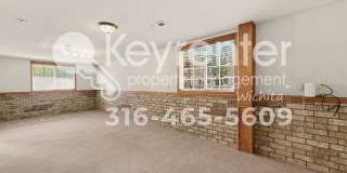 Beautiful 4 bed/3 bath in Andover School District! Gallery 15