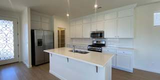 SPACIOUS HOME AVAILABLE IN DESERT COLOR! Gallery 8