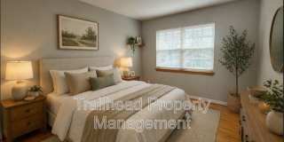 316 E Gregory Gallery 3