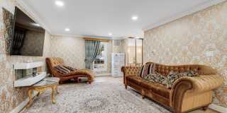10904 GAINSBOROUGH Road Gallery 5