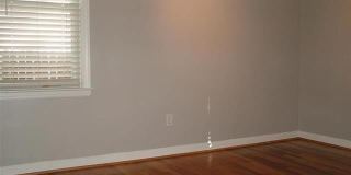 2702 N Main Street Gallery 9