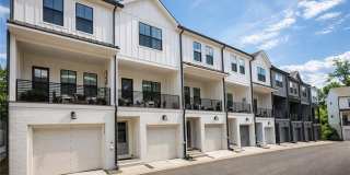 154 Chestnut Circle unit: 80 Gallery 1