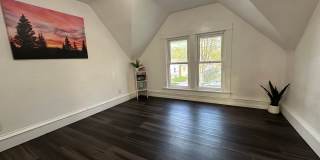3 bed, 1.75 bath home for rent in Waterloo 3 bed, 1.75 bath home for rent in Waterloo Gallery 26