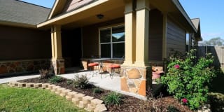 2111 Springwood Drive Gallery 1