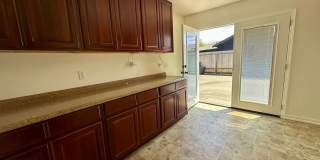 Fresh & Spacious 4 Bed / 2 Bath Home on Oversized Lot – McKinleyville - $2650 Gallery 24