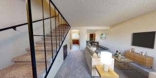 Oak Manor & Angel Street Gallery 4