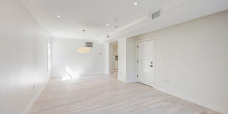 14 Valentine St Gallery 3