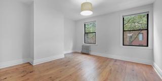 43 Douglass Street Gallery 5