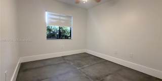 1533 Gabriel St Gallery 12