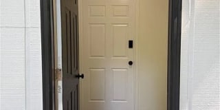 Room in 2 Bedroom Home at Wedgewood Dr Gallery 20