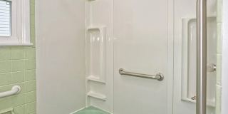 106 Tampa Avenue Gallery 5