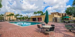 9150 Fontainebleau Blvd Gallery 28