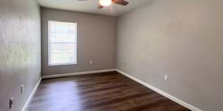 2293 - Mill Run Gallery 17