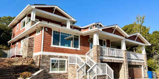 Spectacular views, gracious living areas, superb entertaining space....5 minutes to downtown, 2 minutes to 280! Gallery 1