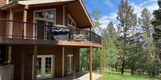 Gorgeous Mountain Estate Gallery 1