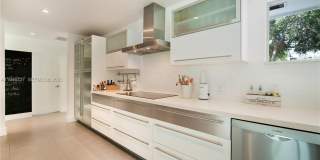 861 Harbor Dr Gallery 37