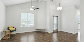 Bramblett Hills Gallery 18