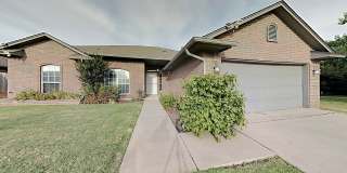 Beautiful 3 Bedroom 2 Bathroom Home in Edmond Schools with a Study Gallery 1