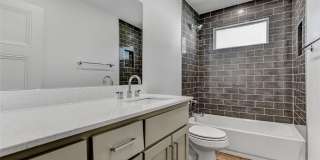 3060 W Crawford Street Gallery 22