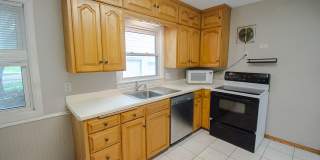 3BR Home on Large Corner Lot – NW Rochester Gallery 5