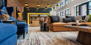 Troubadour Gallery 136