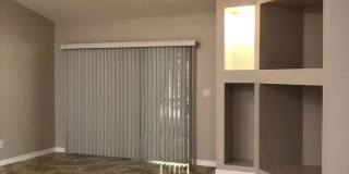 Experience this Large Cape Coral 3 bedroom 2 bath duplex with 1 car garage and screened in lanai. Gallery 9