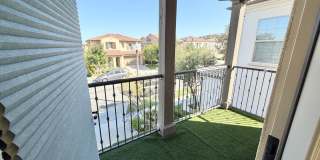 Gorgeous 4 bed 3 bath in the desired Portola Springs Gallery 37