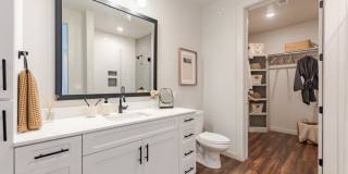 13620 Lyndhurst St Gallery 3