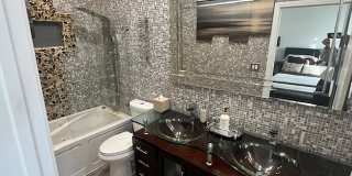 408 W Queen St Gallery 28