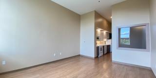 Red Oak at 83 Hanover Street Gallery 28