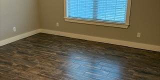 1803 SW Stonegrove Road Gallery 4