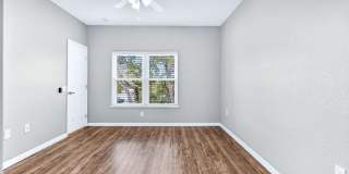 2119 Shadow View Circle Gallery 18