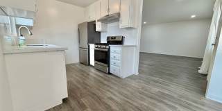 Spacious 2BD with Private Laundry Room, Garage Parking & Private Entrance Spacious 2BD with Private Laundry Room, Garage Parking & Private Entrance Gallery 7