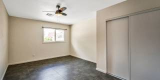 Spacious 6-Bedroom, 3.5-Bath Pool Home Near ASU Campus Gallery 14