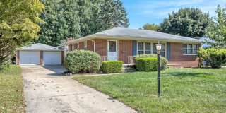 3 bedroom, 2 bath Ranch -AVAILABLE AUGUST Gallery 1
