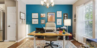 6037 Queens Walk Court Gallery 1