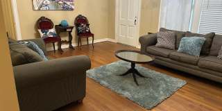 275 East Lullwood Avenue Gallery 1