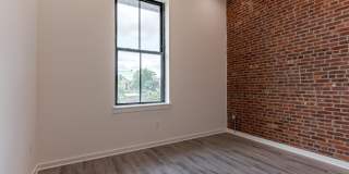 The Roseville Gallery 8