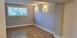 300 West Iowa Street Gallery 10