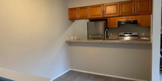 110 Gluck St Apt B 110 Gluck St Apt B Gallery 1
