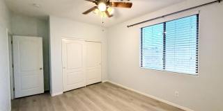 1289 E Iris Drive Gallery 27