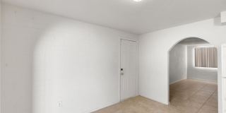 7422 W Turney Avenue Gallery 15