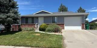 1911 Court Way Gallery 1