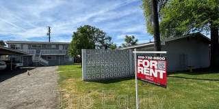 311 E Elm Street -3 Gallery 1