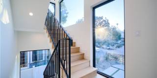 616 Mariposa Avenue Gallery 12