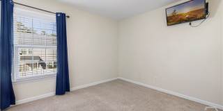 116 Ventura Place Gallery 23