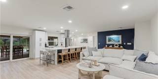 2412 La Salle Avenue Gallery 4
