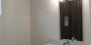 705 Harris Full - Modern Duplex 8 Bed / 7.5 Bath Available August 2027 Gallery 43
