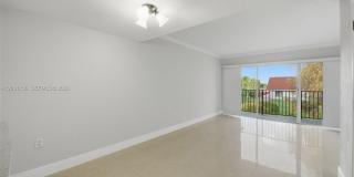 301 NW 109th Ave Gallery 7