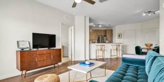 400 North Gallery 45